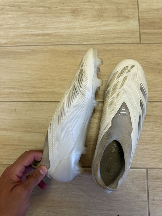 Adidas predator laceless fg