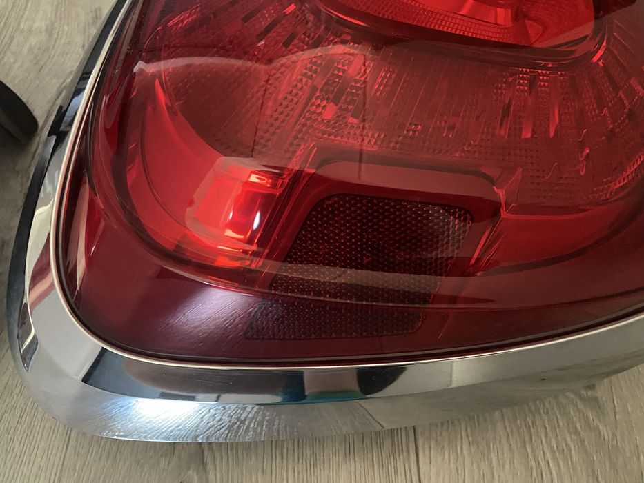 68285080AA, 68285168AA Ліхтар Фара Фонарь Fiat 500x