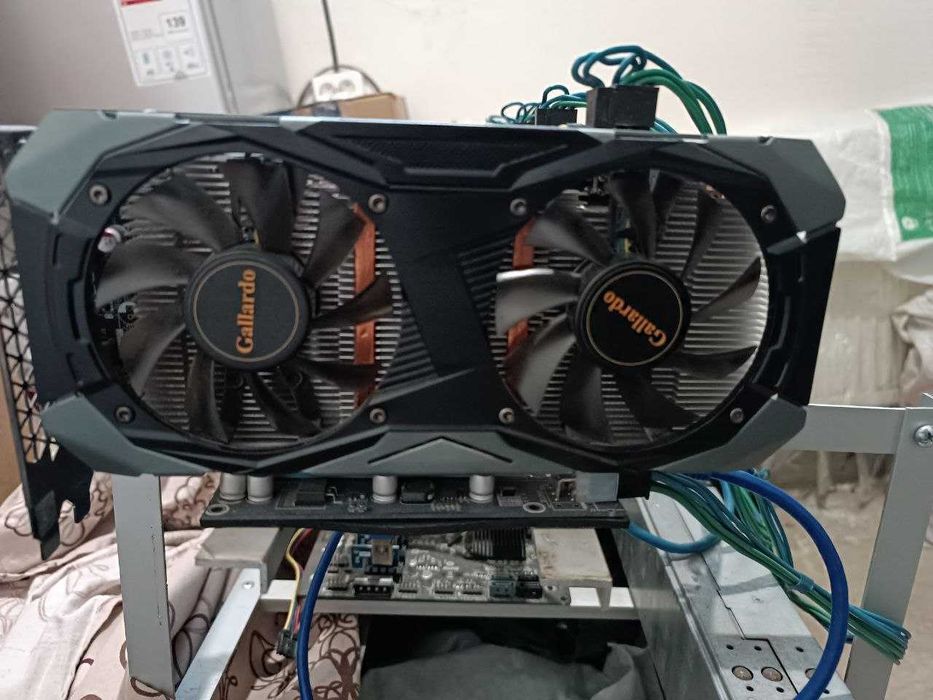 Готовий майнінг-риг на 6x GTX 1660 Super