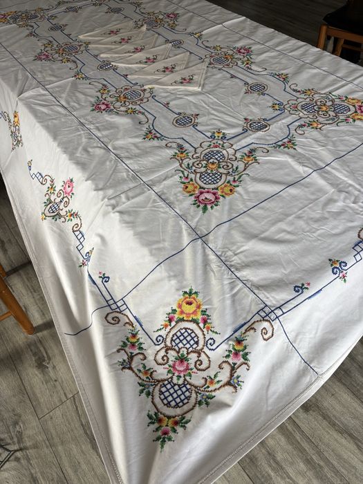Toalha de mesa bordado a ponto cruz manual 155 × 257 e 6 Guardanapos