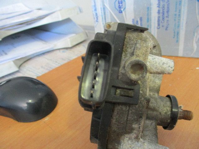 Motor limpa vidros frente NISSAN Almera Tino (V10)
