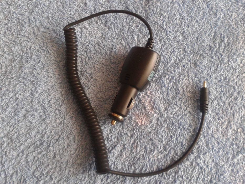 Carregadores de telemóvel p/viatura