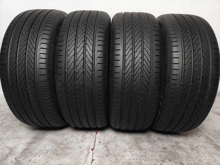 Шини літні комплект 235/50 R19 Continental PrimiumContact C