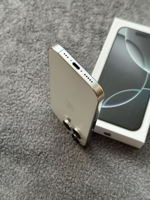 IPhone 16  PRO 256 Neverlock