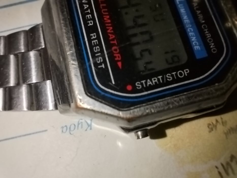 Часы CASIO  A168