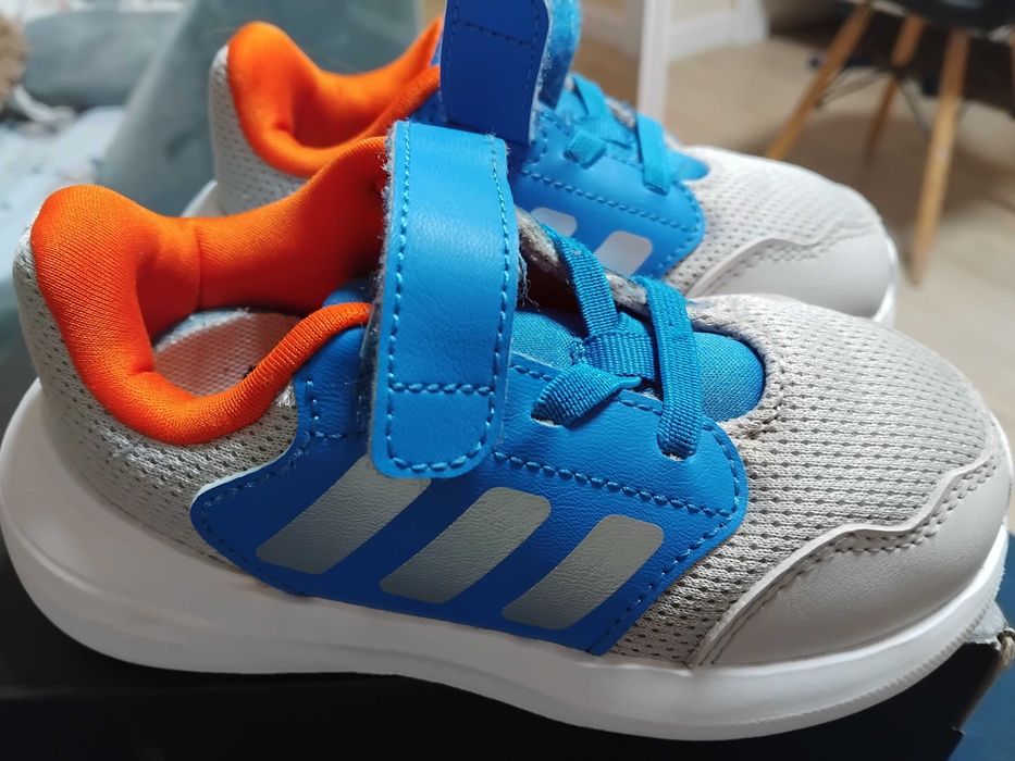 Buty dziecięce adidas®