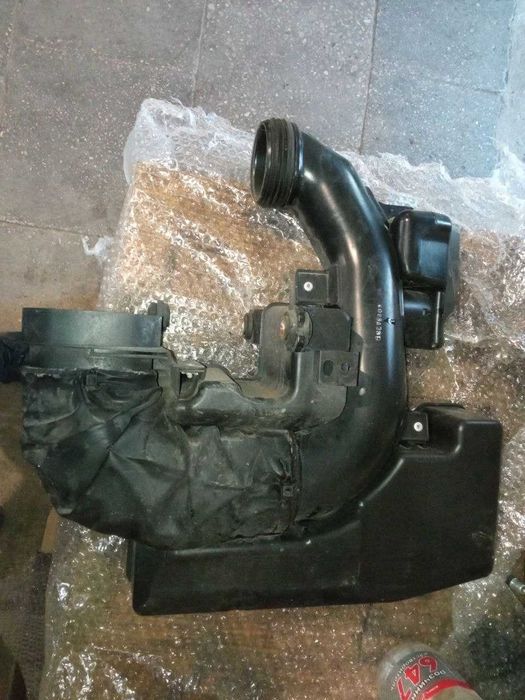 Резонатор повітря Kia Ceed 12-18 1.4D Кіа Сід 28220-A5800 28221-A5800