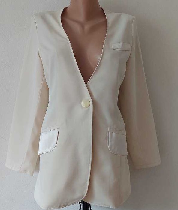 Кофта трикотажна на гудзиках р.42 (укр), піджак жіночий р.40-42 укр