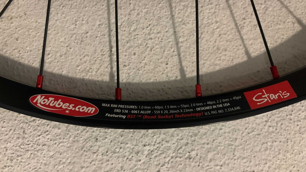 Roda Frente 26" TOP XC - Nova! DT Swiss 240s / NoTubes ZTR Alpine (672g)