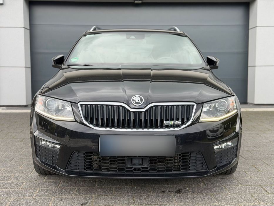 Skoda Octavia 2.0D Automat VRS Radar Mode Czarna perła