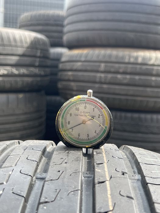 *Opona pojednka 235/45/18 Continental