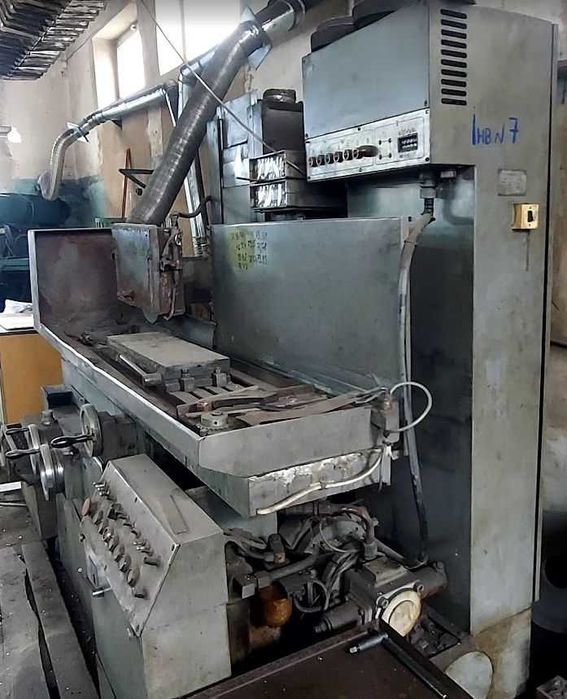Плоскошліфувальний станок 3Д 711 АФ 11