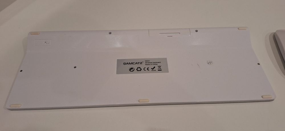 Teclado e Rato - Wireless Keyboard + Mouse Gamcatz GK01