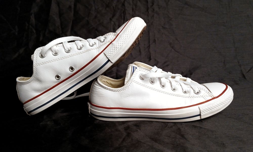 Кеди Converse шкіряні, оригінал,  розмір 39.