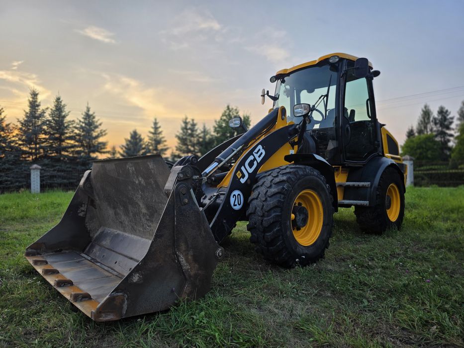 Ładowarka JCB 409 T4 rok 2017 przegubowa bardzo dobry łyżka szczękowa
