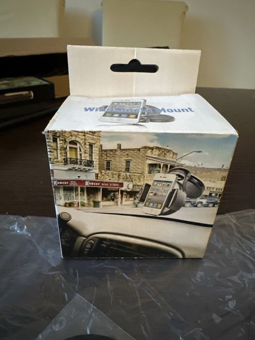 samochodowy uchwyt na telefon