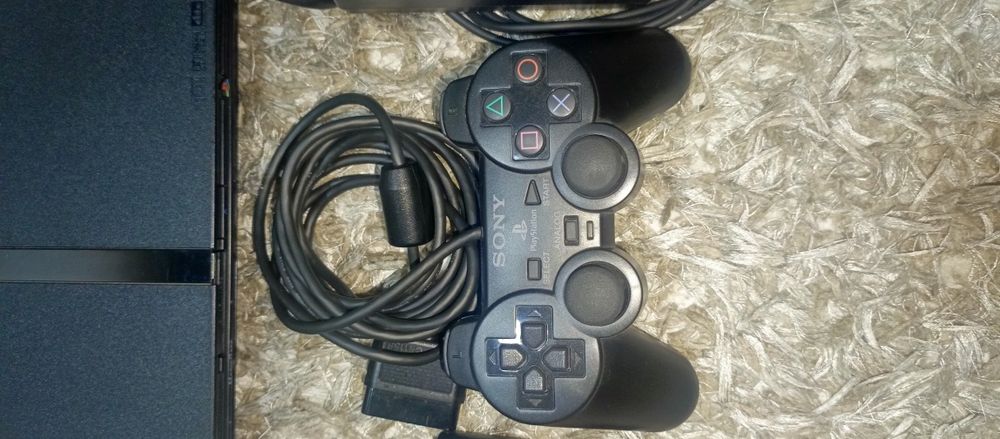 PS2 wszystko orginalne+4 gry