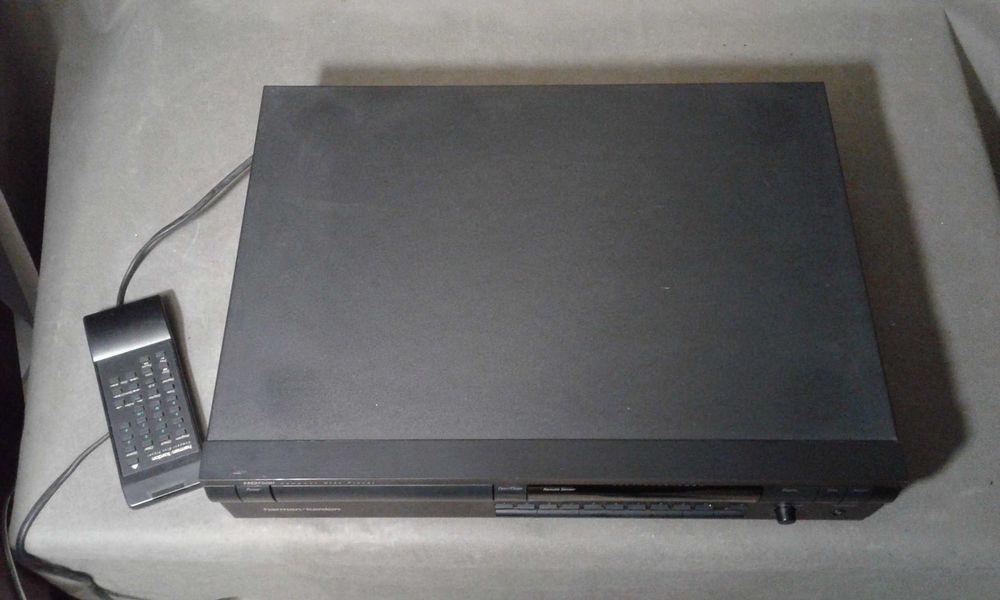 HARMAN KARDON HD-7500,pilot, odtwarzacz cd