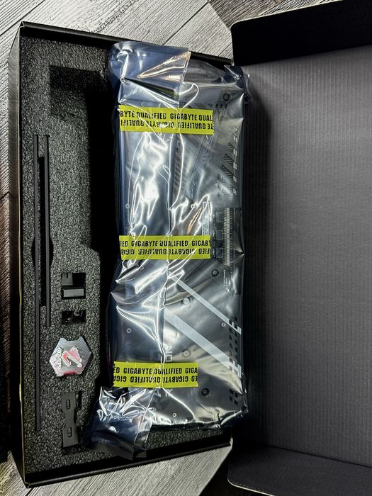 GIGABYTE AORUS Radeon RX 9070 XT Elite 16G 1 шт. NEW!