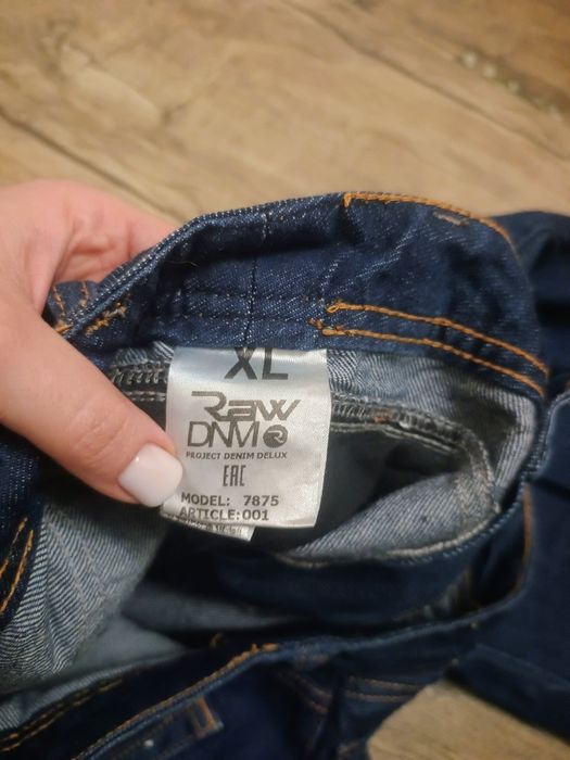 Продам джинси балони