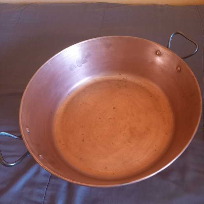 Tacho de cobre com 37 cm