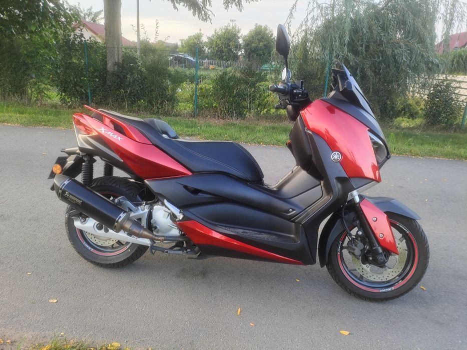Yamaha x max 125