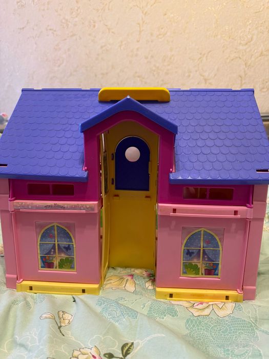 Будиночок іграшка