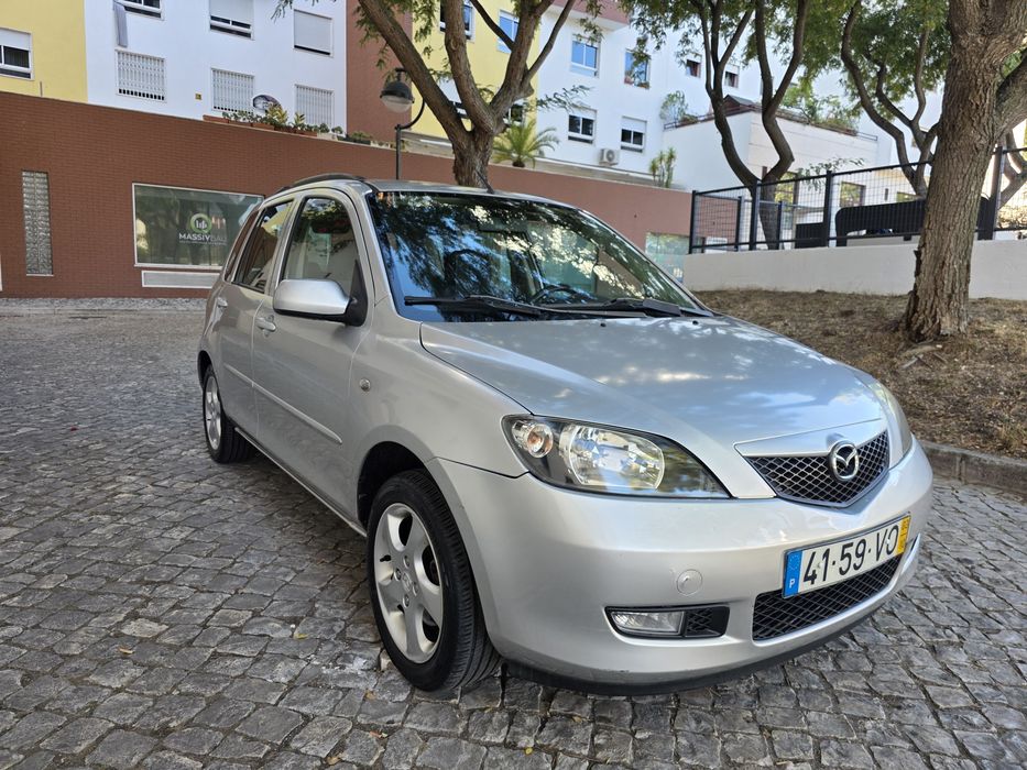 Mazda 2 1.2i Gasolina 158.000km