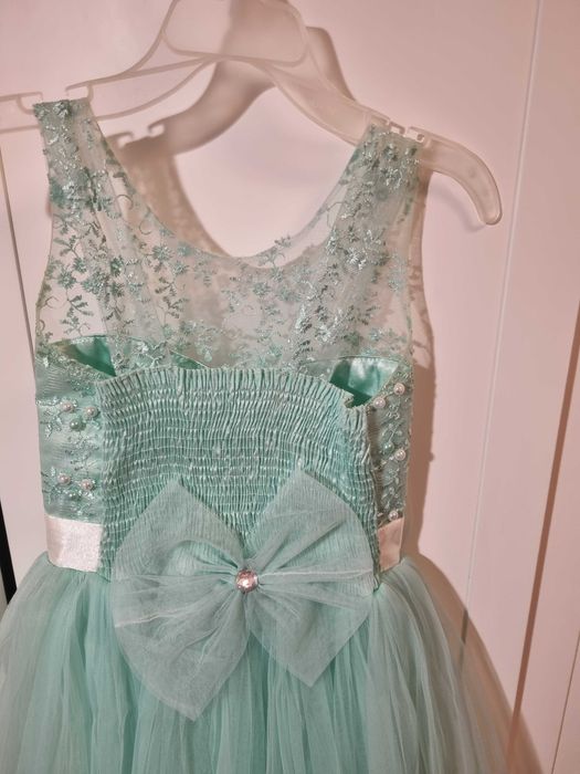 Святкове плаття 6-8 років