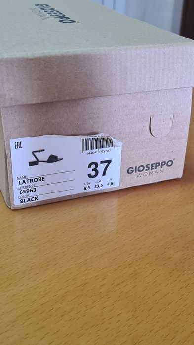 Sandálias Gioseppo