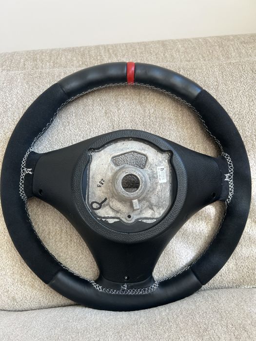 Kierownica PERFORMANCE alcantara mpakiet E90 E91 E92 E93