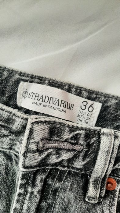 Calças de Ganga Cinzentas Stradivarius 36