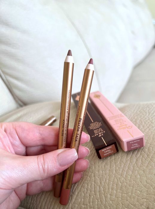 Олівець для губ Charlotte Tilbury Lip Cheat. Оригінал Купляли в Англії