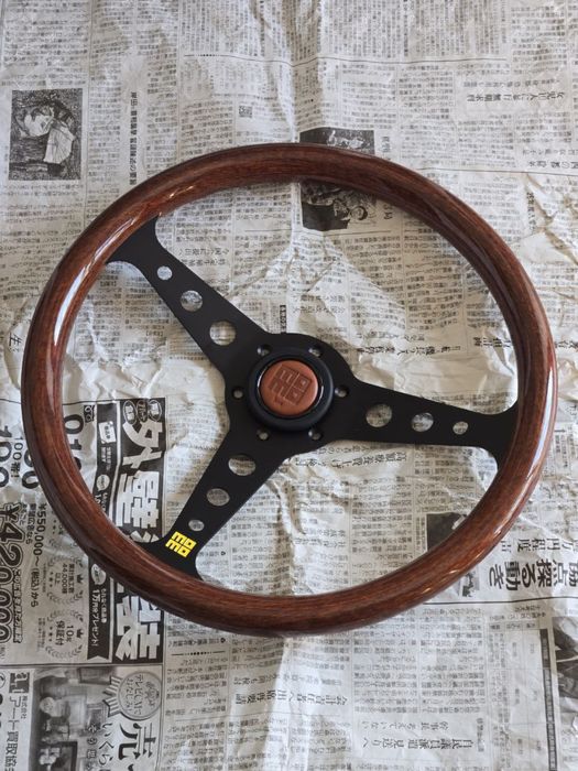 Руль Momo Спортивный с вылетом дрифт замша