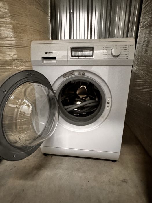 Máquina de Lavar e Secar Roupa SMEG LSF147E – Nunca Utilizada – Como Nova