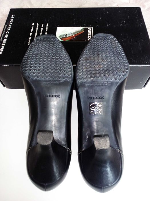 Шикарные женские итальянские туфли -лодочки GEOX в упаковке