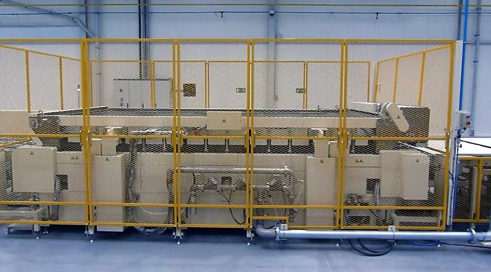 Laminator próżniowy automatyczny z podajnikami 180x340 NPC, Japan