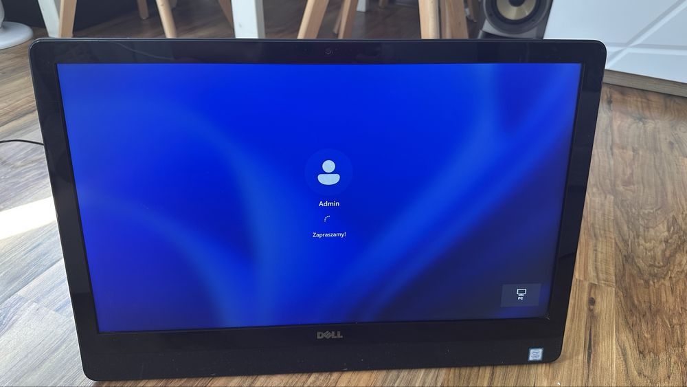 Komputer DELL AiO / wszystko w jednym / Windows 11H / 500GB SSD / 8GB