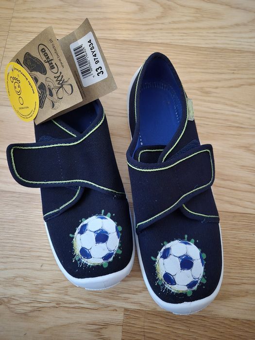 Trampki, tenisówki, kapcie szkolne r. 33 Befado