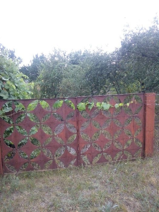 Продам дом с земельным участком