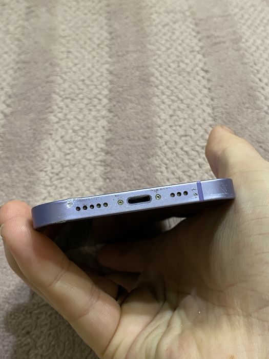 Телефон Apple Iphone 12