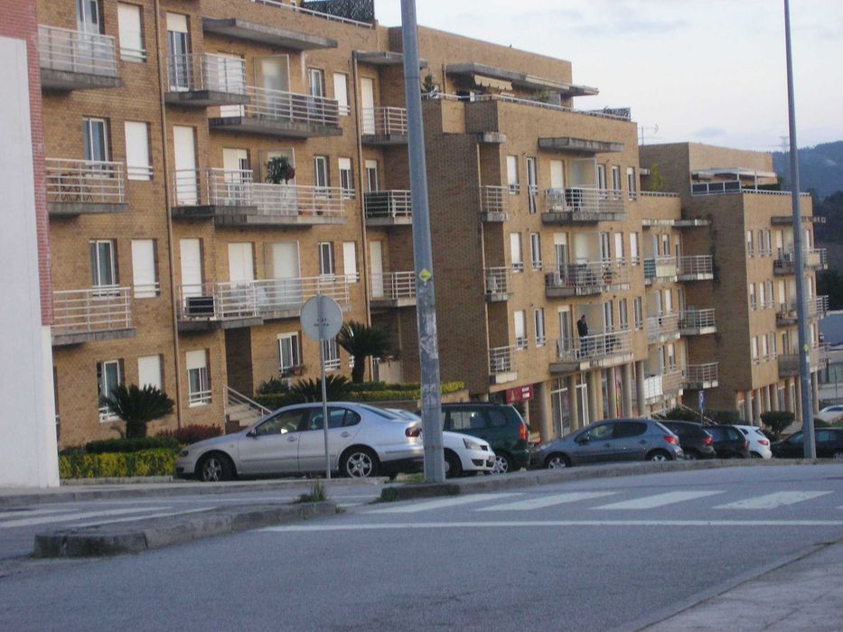 vende-se apartamento T2