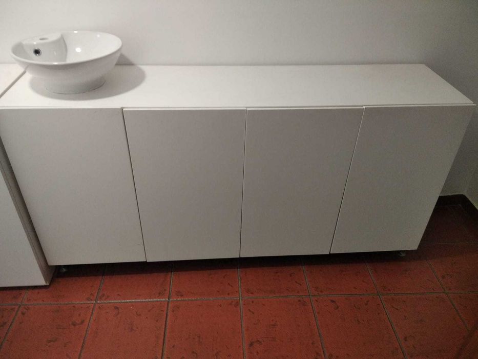 Móvel lacado branco: a união perfeita entre estilo e organização