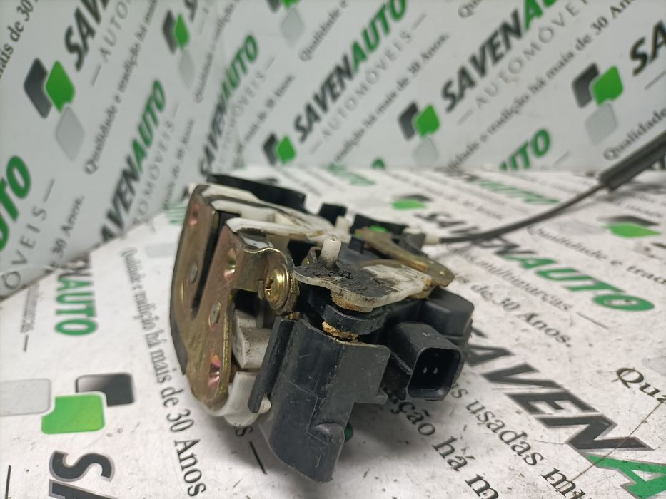 Fechadura / fecho porta trás esquerdo MITSUBISHI Colt VI (Z3_A, Z2_A)