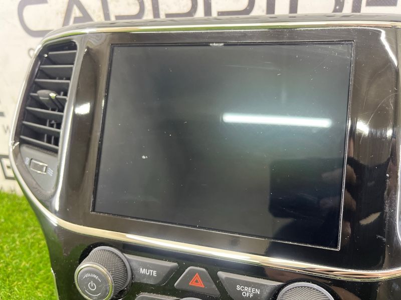 Монитор Jeep Grand Cherokee WK2 3.6 2020