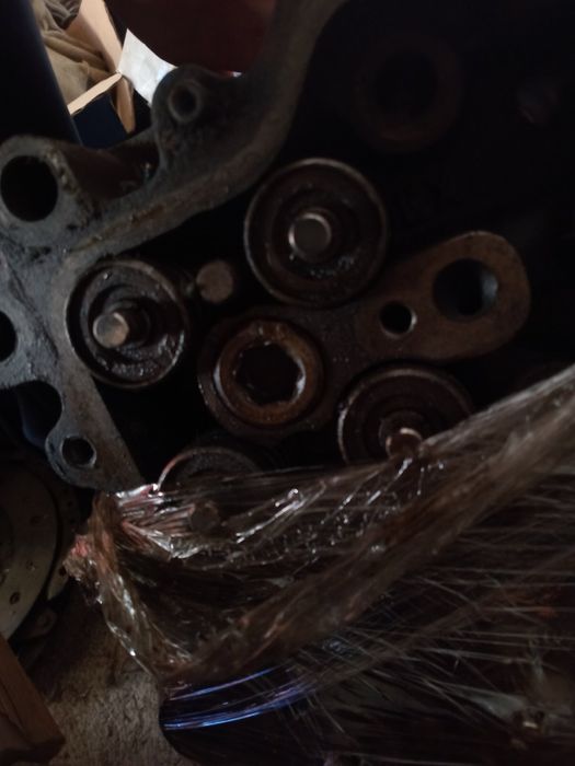 Головка блока цилиндра Рено Магнум