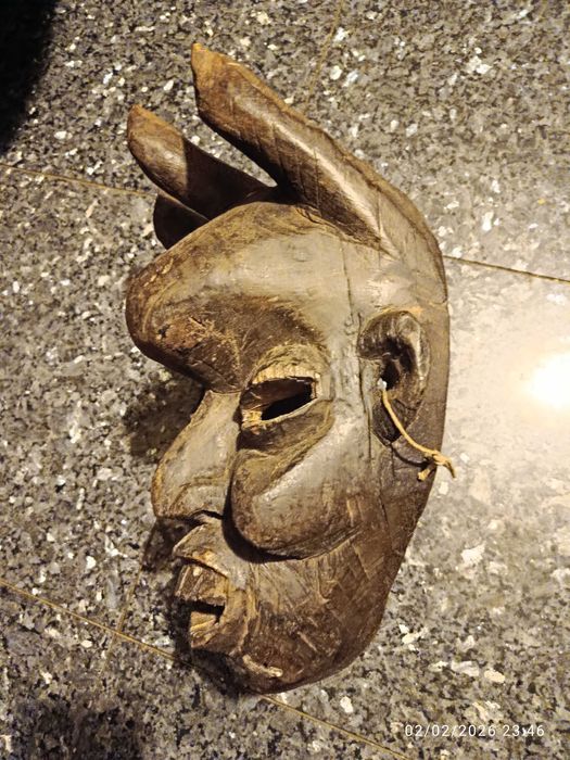 Máscara tribal Bamiléké Camarões 40 cm Anos 20