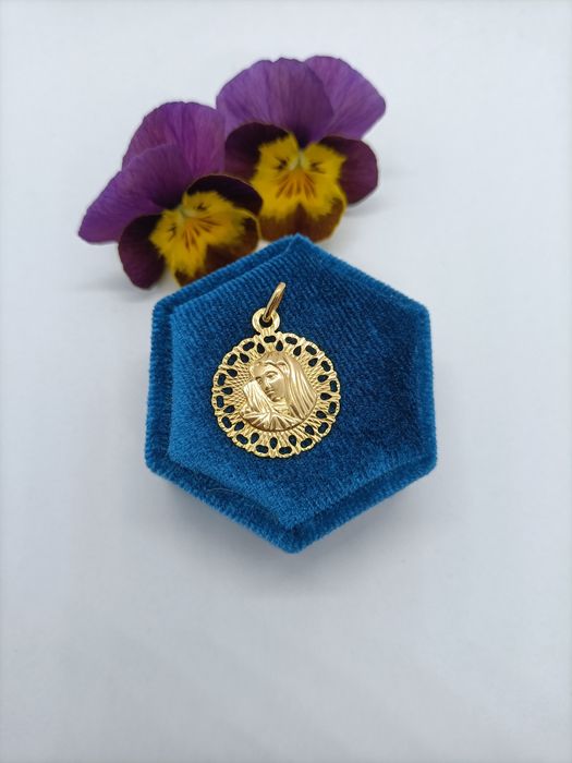 Zawieszka medalik ze złota, złoto pr 585