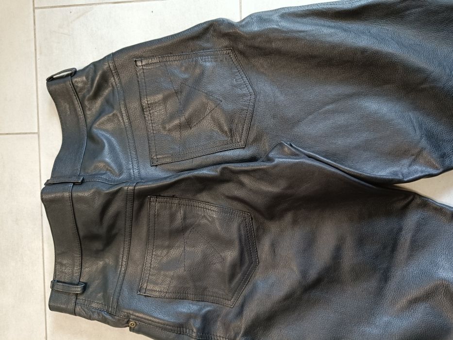 Шкіряні штани брюки