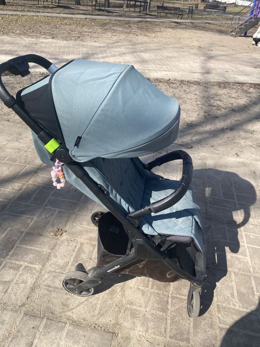 Коляска прогулка Easy walker Jackey